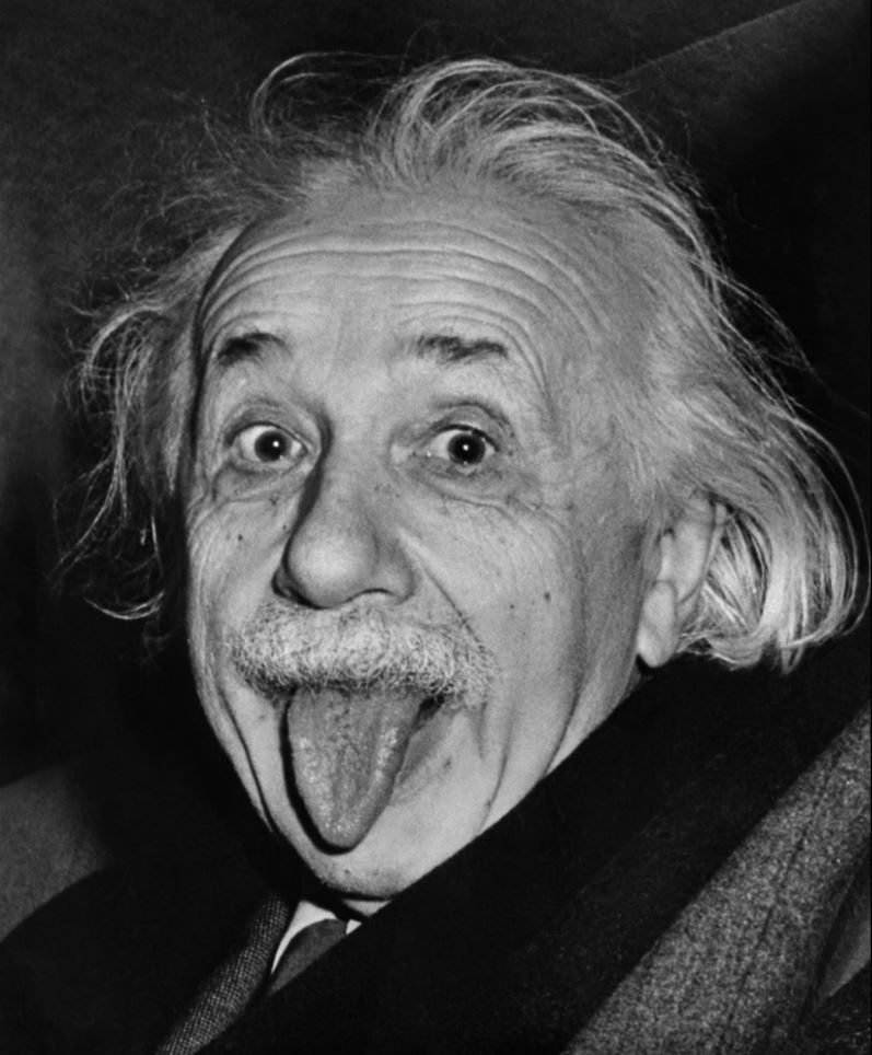 Photo d'Albert Einstein tirant la langue